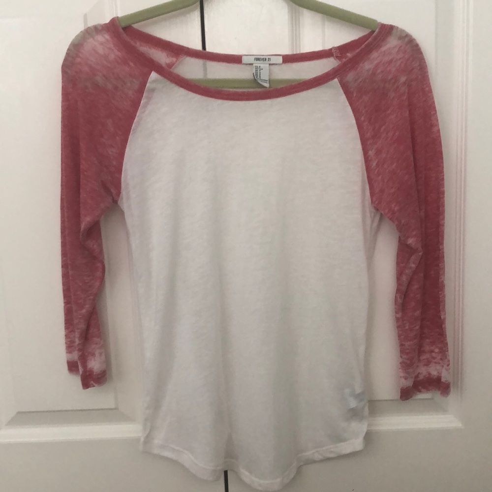 Baseball tee